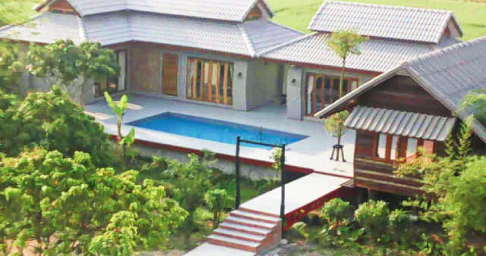 Property building, Patio