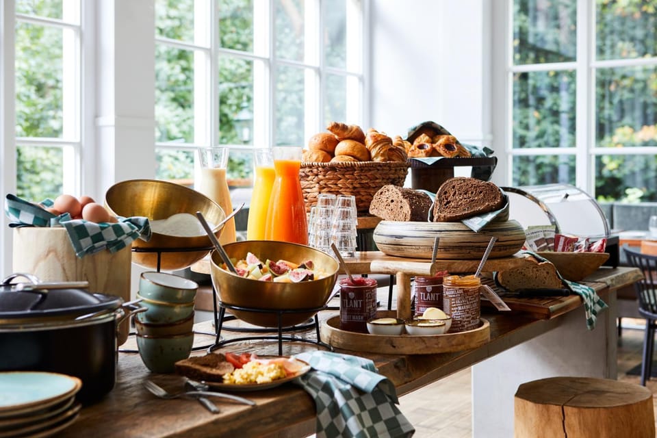 Buffet breakfast