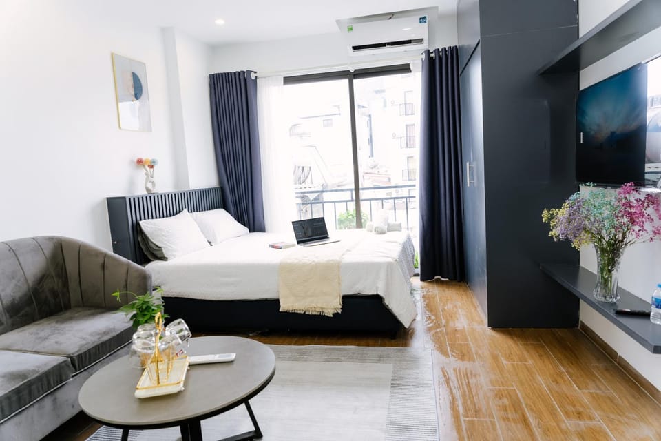 Communal lounge/ TV room, Bed, TV and multimedia, Photo of the whole room, air conditioner