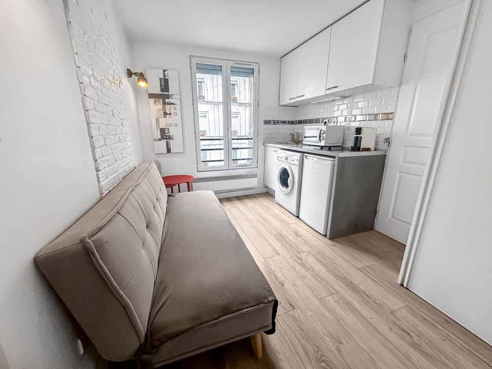 La Belle Vie Parisienne Apartment in Paris