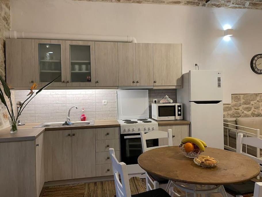 Medieval Country House in Mastichochoria Apartment in Decentralized Administration of the Aegean