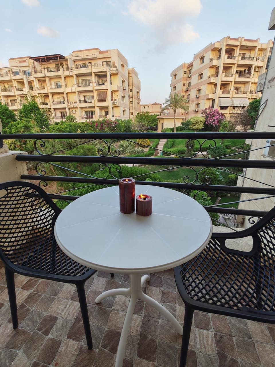 للسيدات Master bedroom for ladies only Sheik Zayed Vacation rental in Egypt