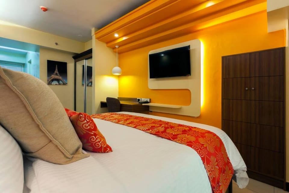 Tivoli Garden Residences - Iris Tower Apartment in Mandaluyong