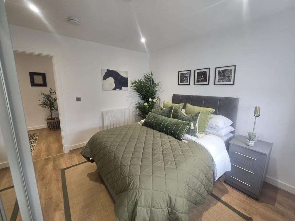 Bed, Photo of the whole room