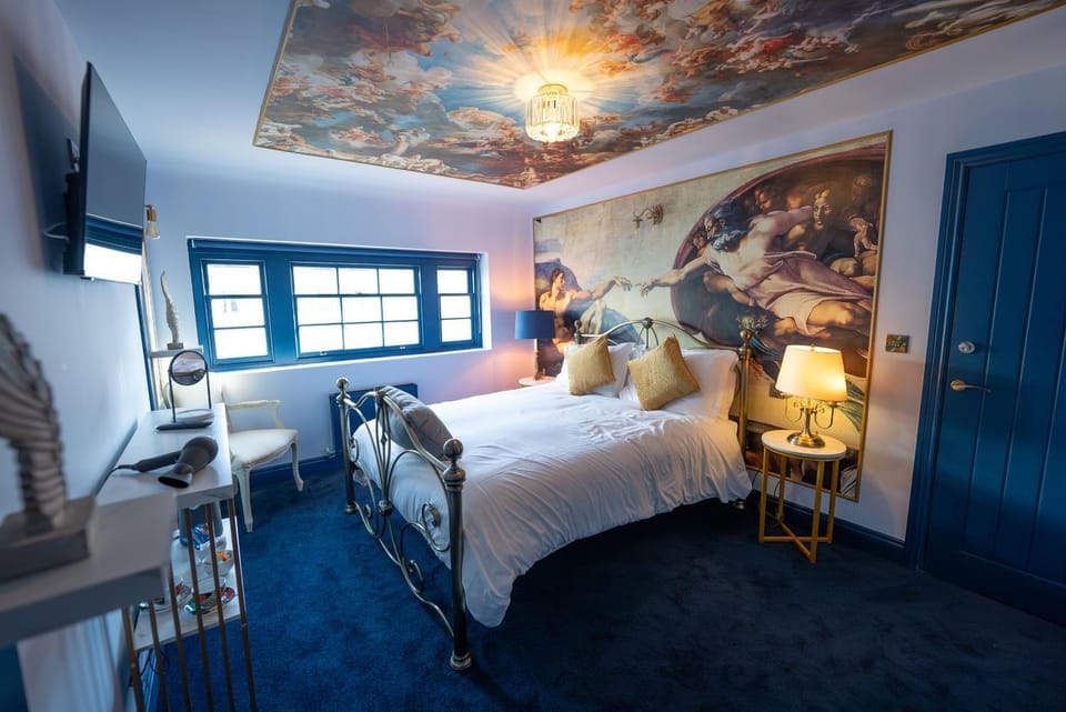 Kip 23 JJs Emsworth Bed and Breakfast in Chichester District