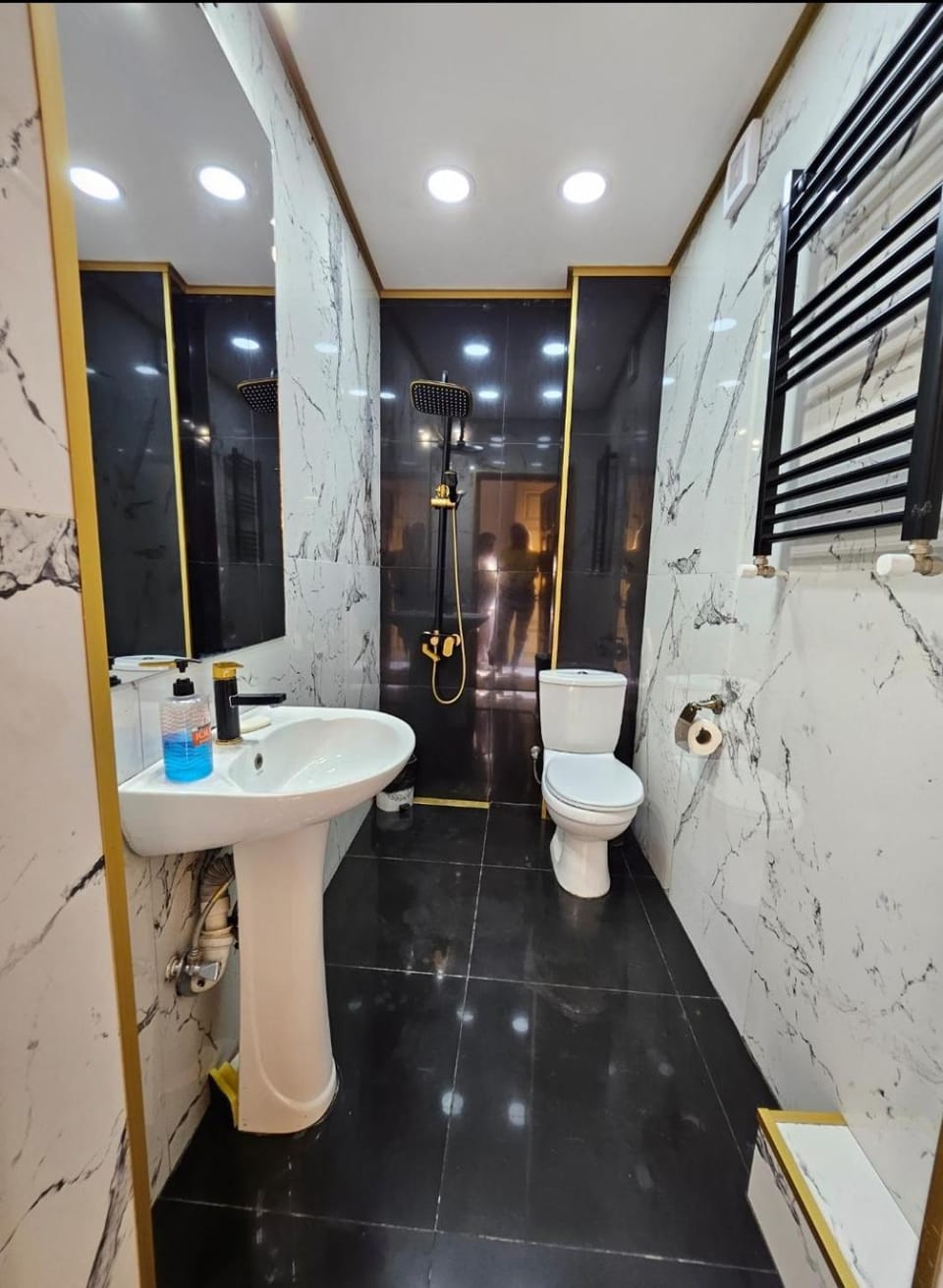 Дом Лашо всё хорошо House in Tbilisi, Georgia