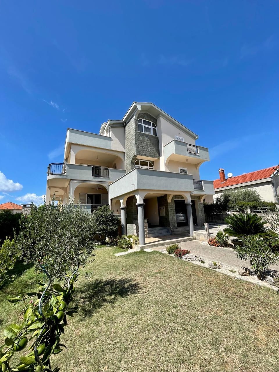 Property building, Garden