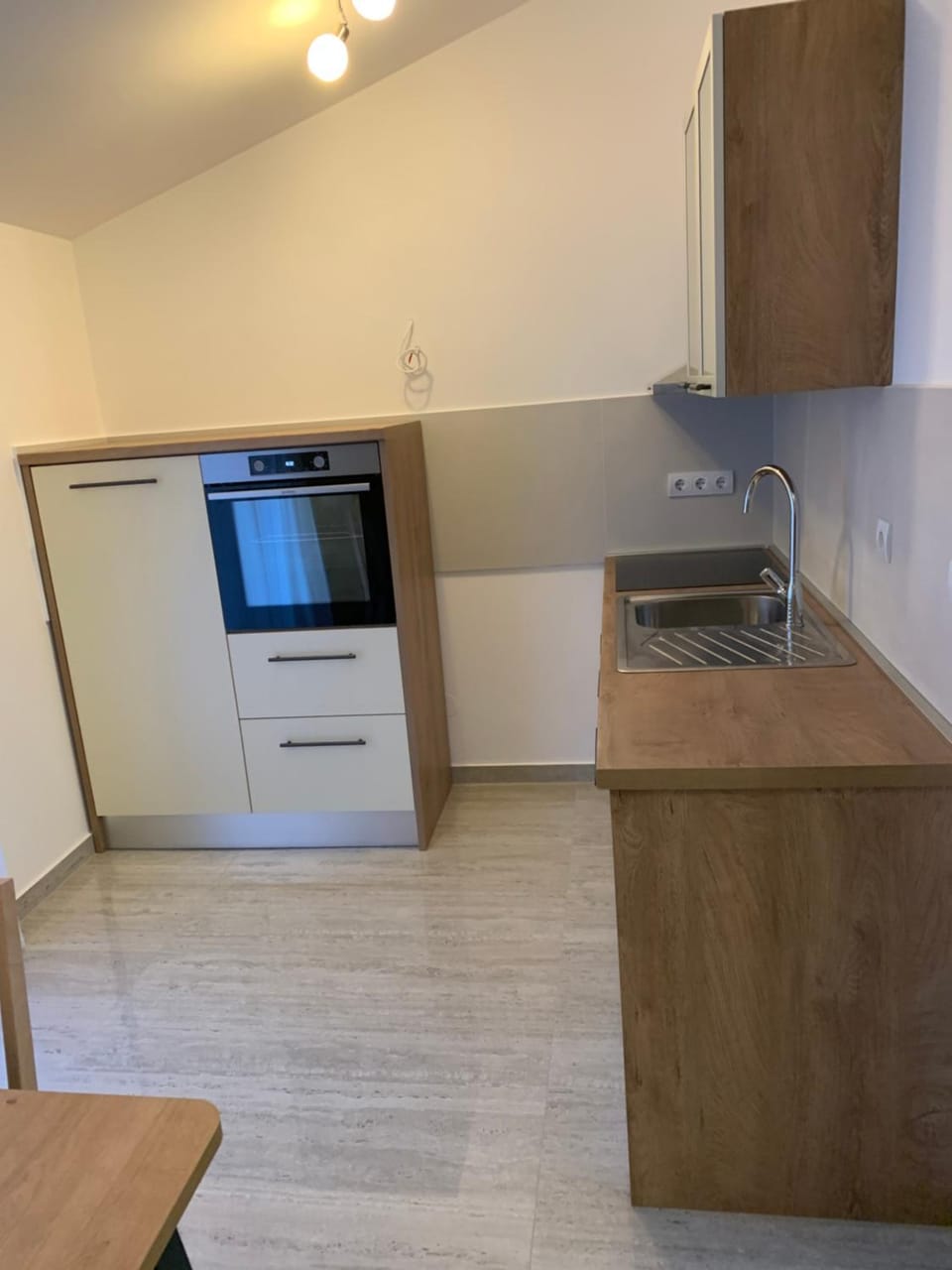 Kitchen or kitchenette, dishwasher, pet friendly, stove