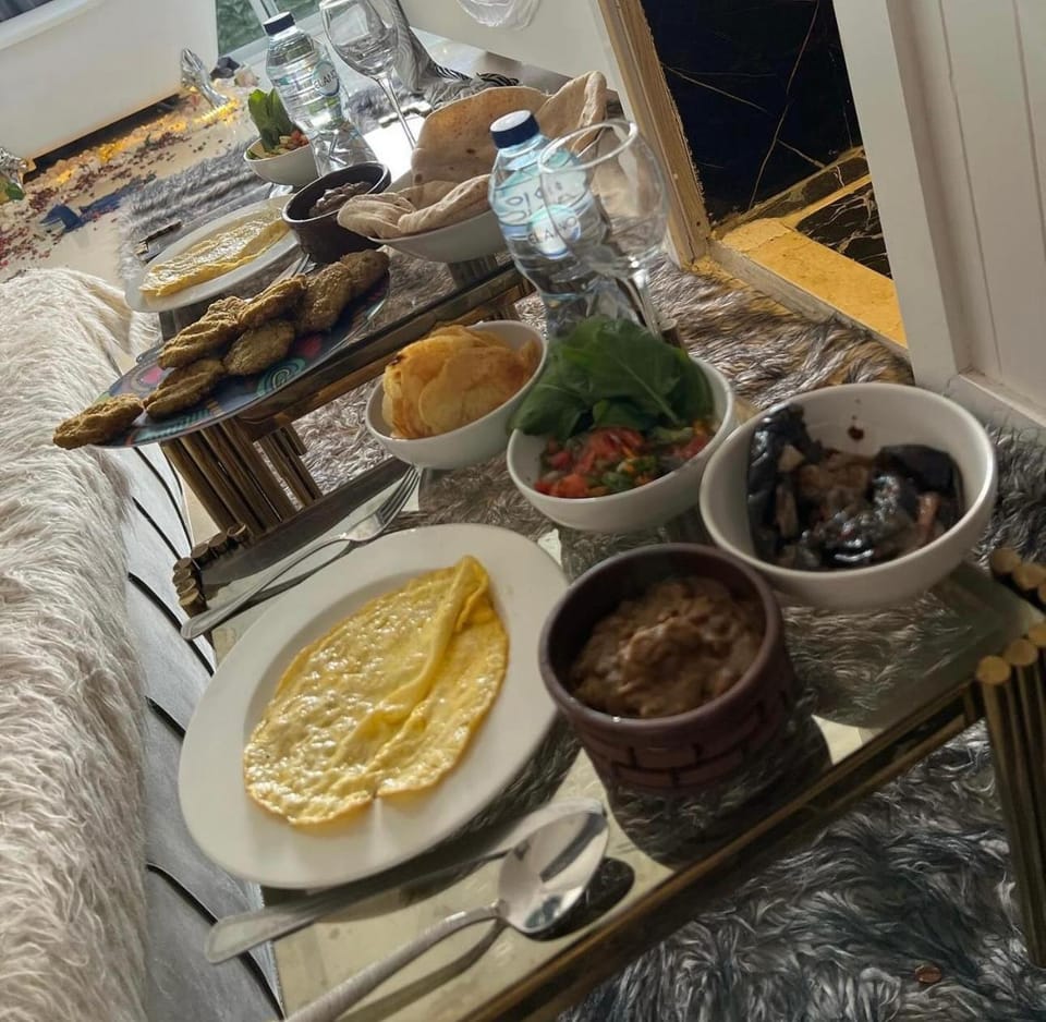Breakfast, Continental breakfast
