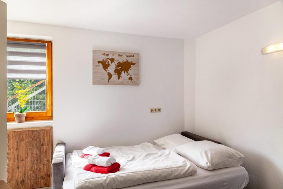 Living room, Bedroom