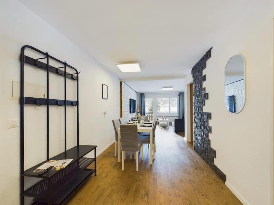 Mountain magic apartment for 6 Near Zermatt with parking! Apartment in Canton of Valais