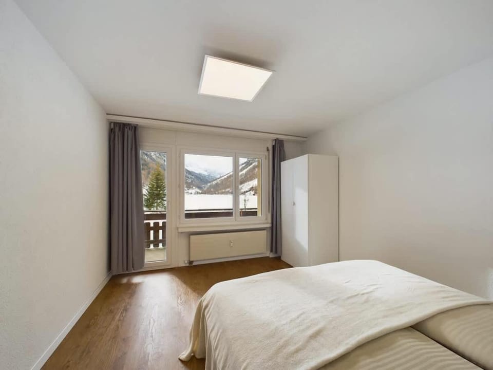 Mountain magic apartment for 6 Near Zermatt with parking! Apartment in Canton of Valais