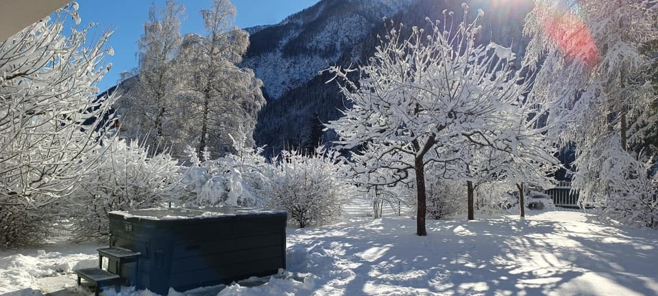 Day, Natural landscape, Winter, Mountain view