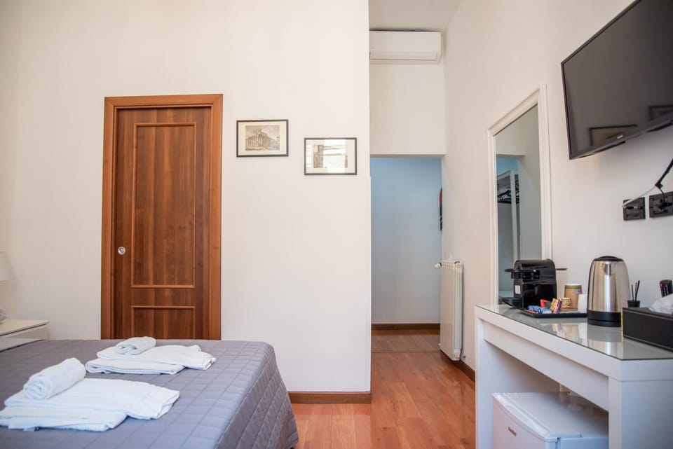 Pura Vida Bed and Breakfast in Rome