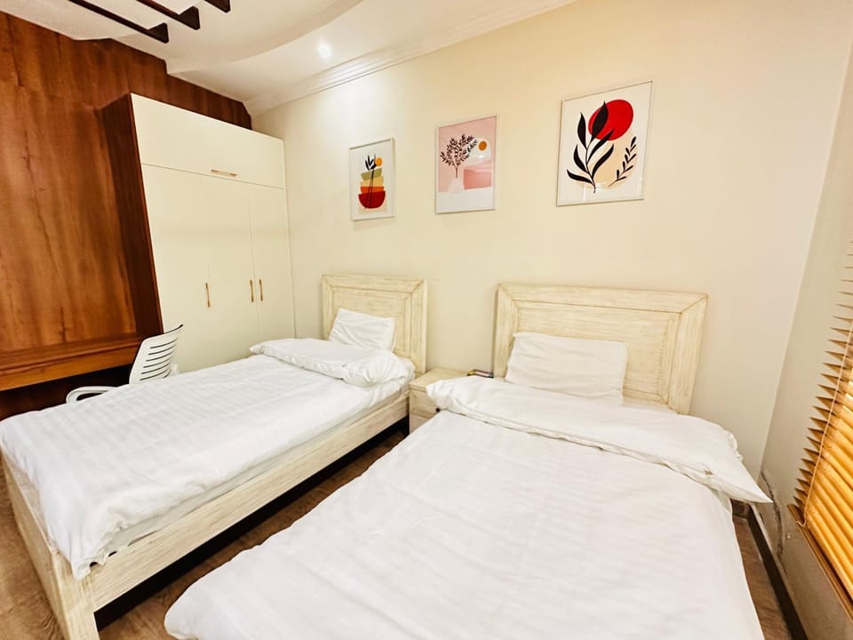 Bed, Bedroom, wardrobe