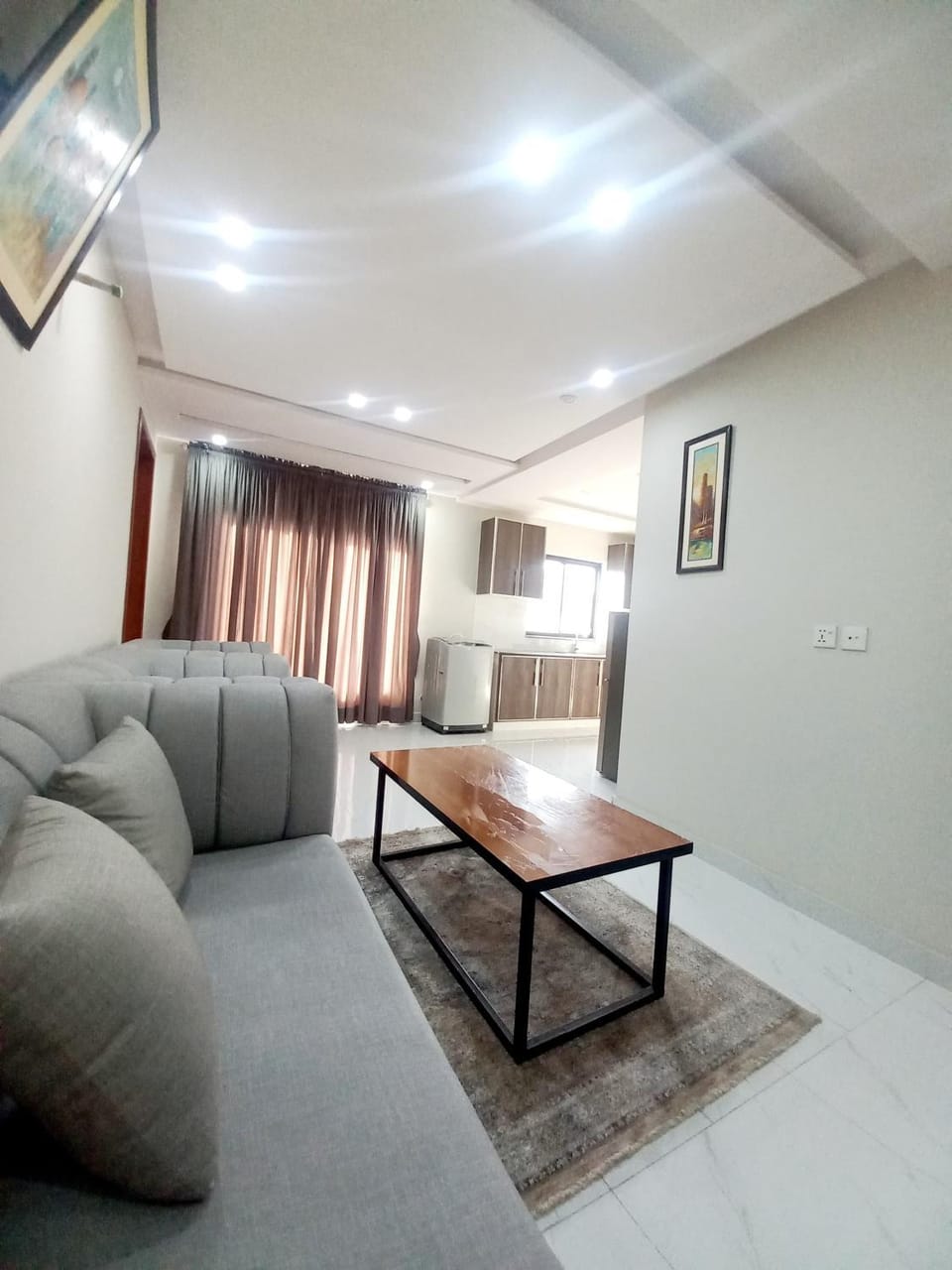 Con Stay Luxury Apartments Bahria Town Lahore Apartment in Lahore