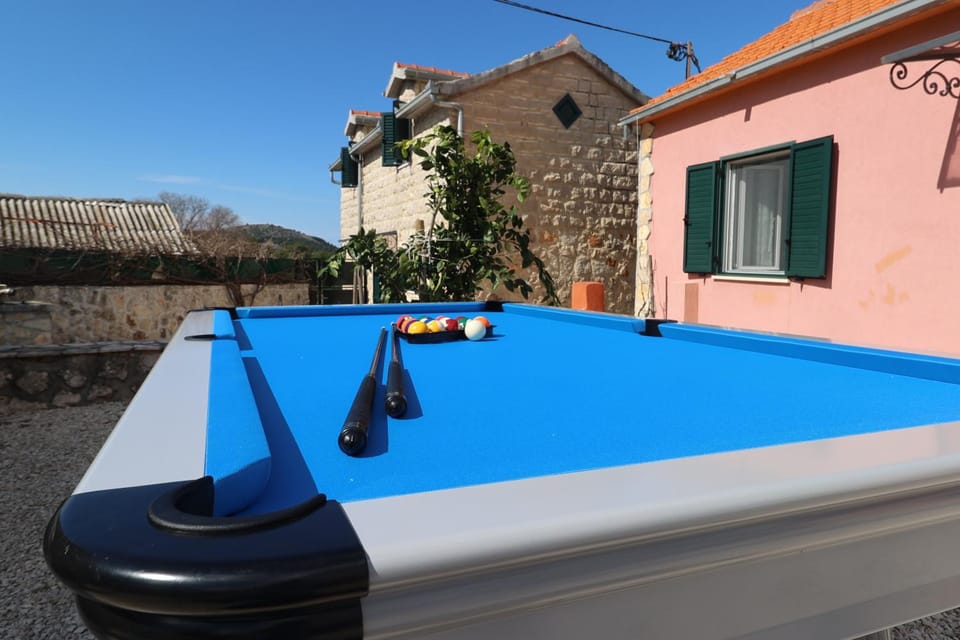 Billiard, Entertainment