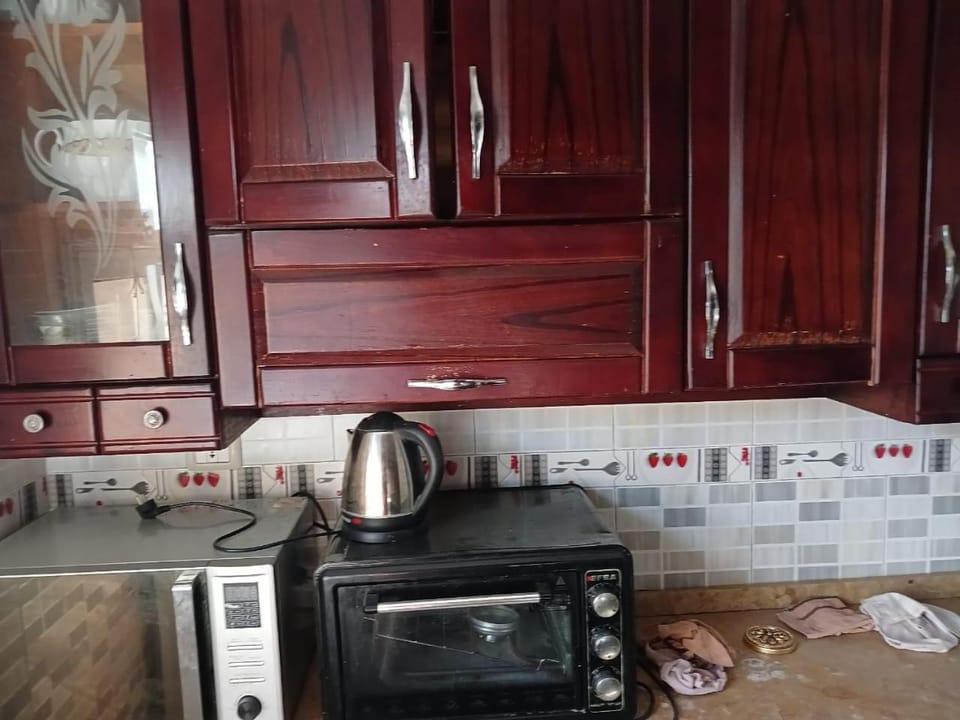 Kitchen or kitchenette, kitchen, kitchen