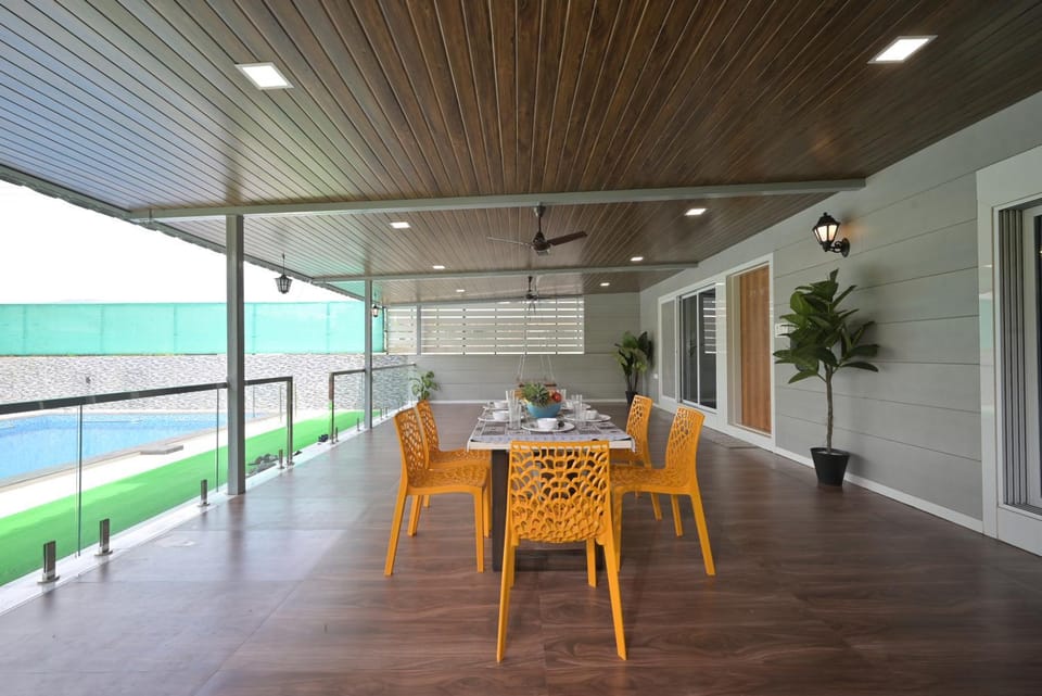 Patio, Pool view, Swimming pool, sunbed