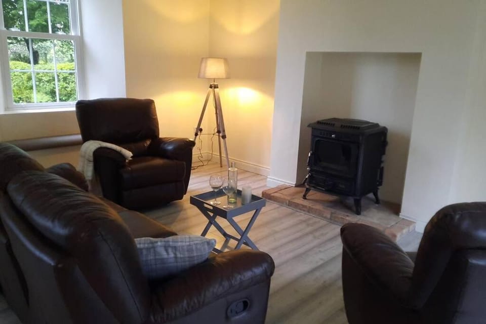 Dundonagh House, Glaslough, House in Northern Ireland