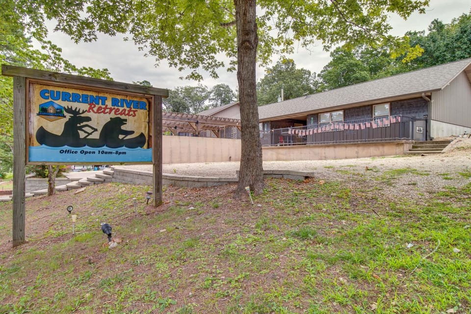 Van Buren Condo Near Boating, Hiking & Golfing! House in Current River