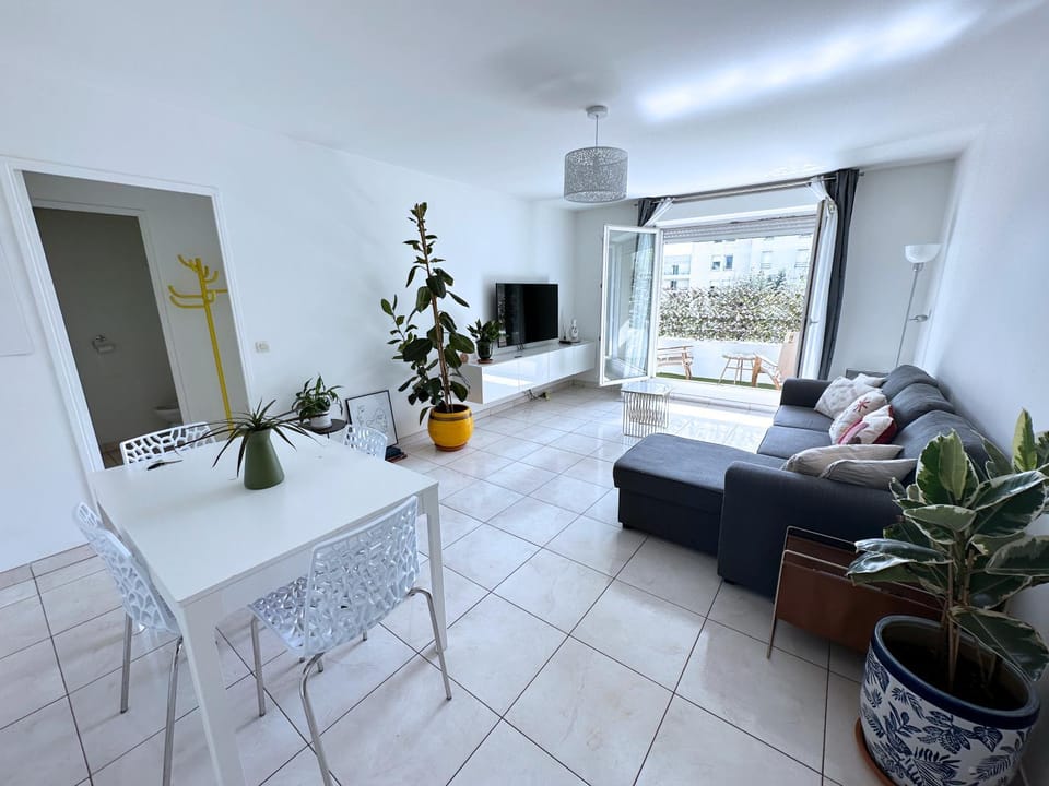 L'écrin du stade By UTA HOUSE Apartment in Saint-Denis, France