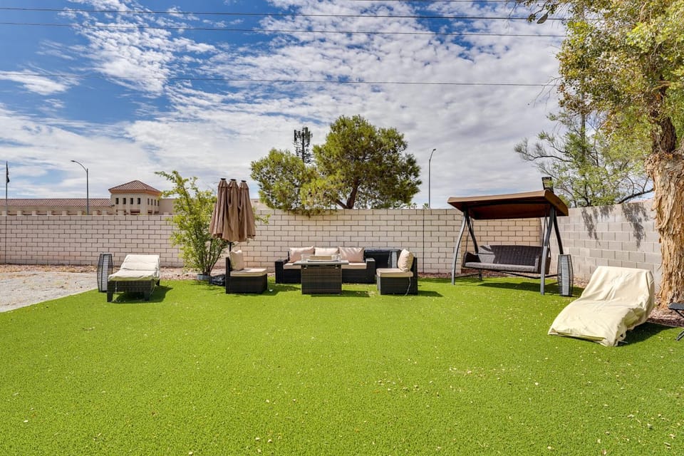 Spacious Las Vegas Home Near Casinos & Nightlife! House in Silverado Ranch