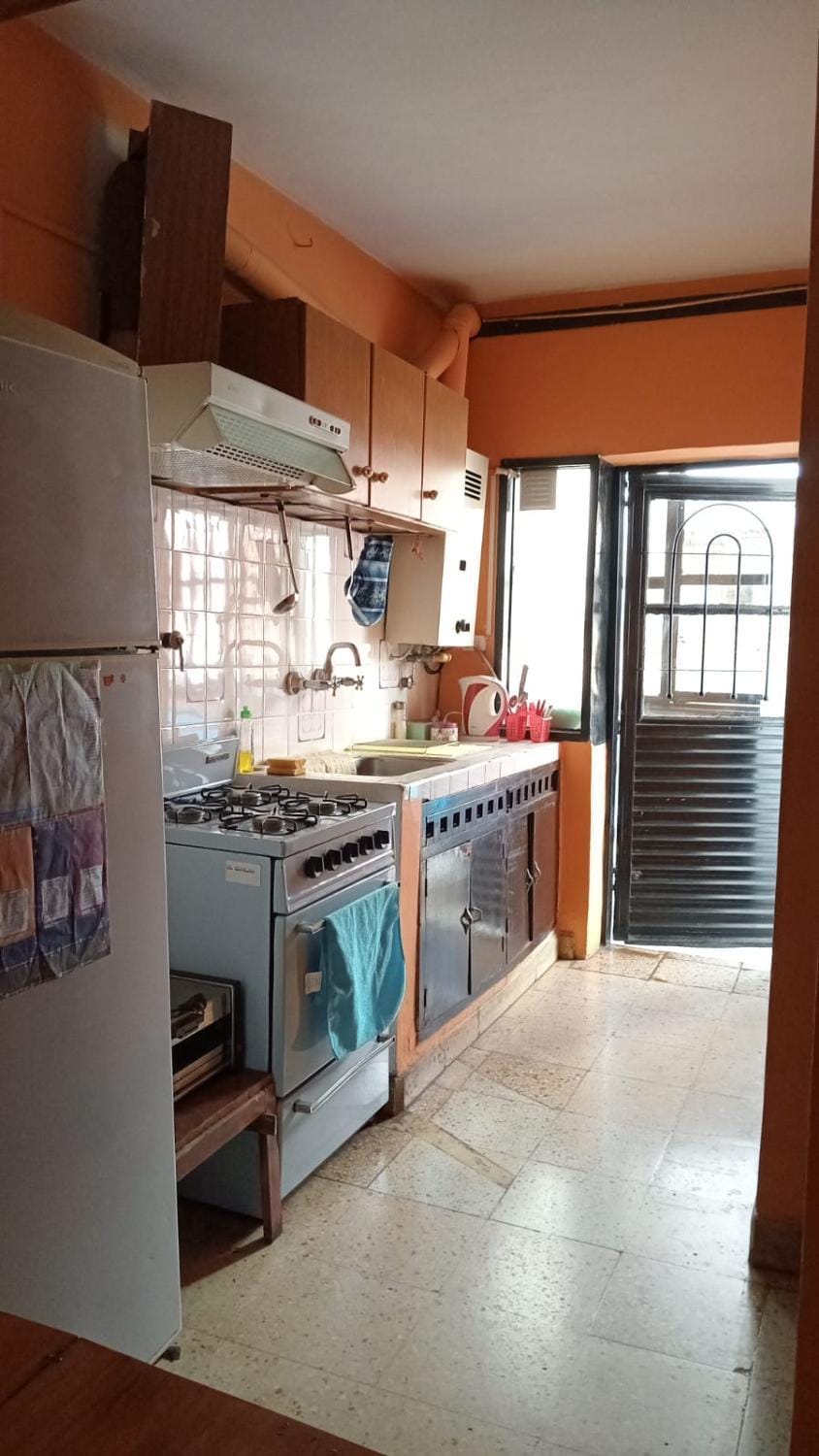 Kitchen or kitchenette, pet friendly, stove