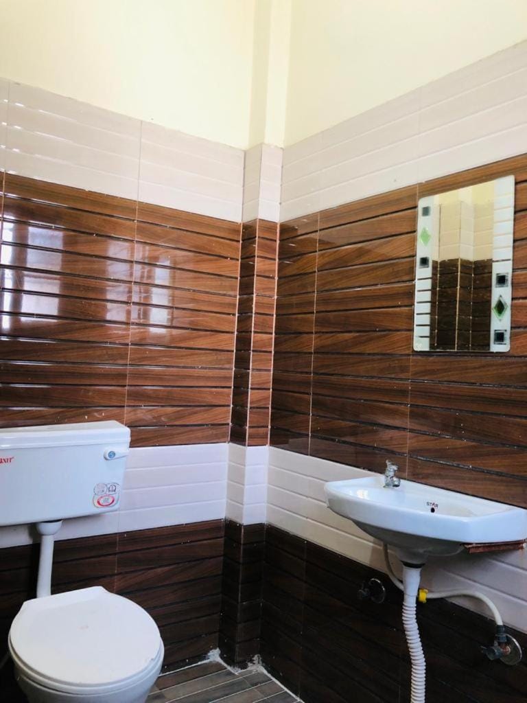 Toilet, Bathroom
