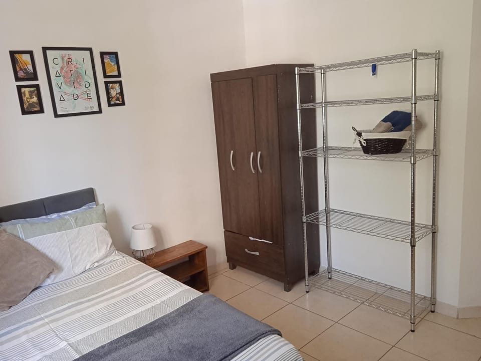 Suíte com banheiro super espaçosa Vacation rental in Sao Paulo City