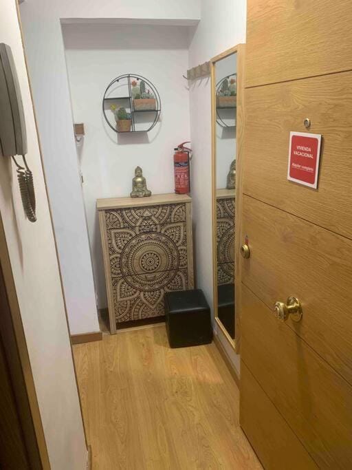 Apartamento barato en Santander - Junto al Barrio Pesquero Apartment in Santander