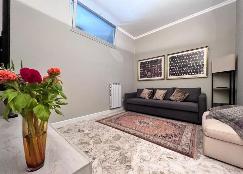 Visconti 90 Apartment in Bari