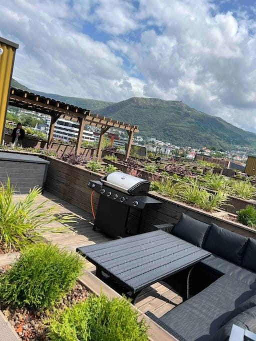 Natural landscape, View (from property/room), Balcony/Terrace