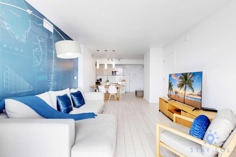 Beachwalk Resort - Pool - Gym - Amazing view Apartment in Hallandale Beach