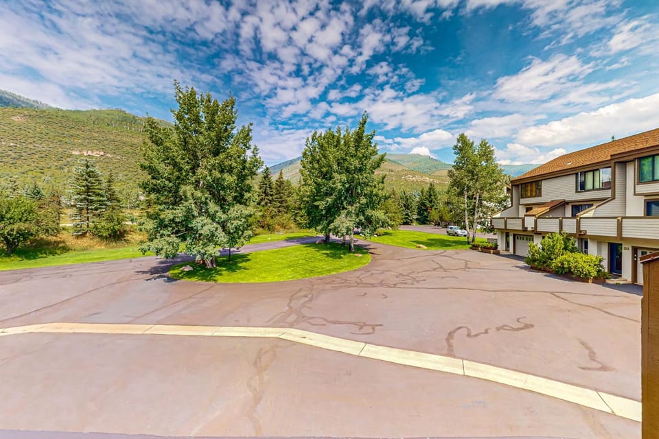 Spruce Creekside House in Vail