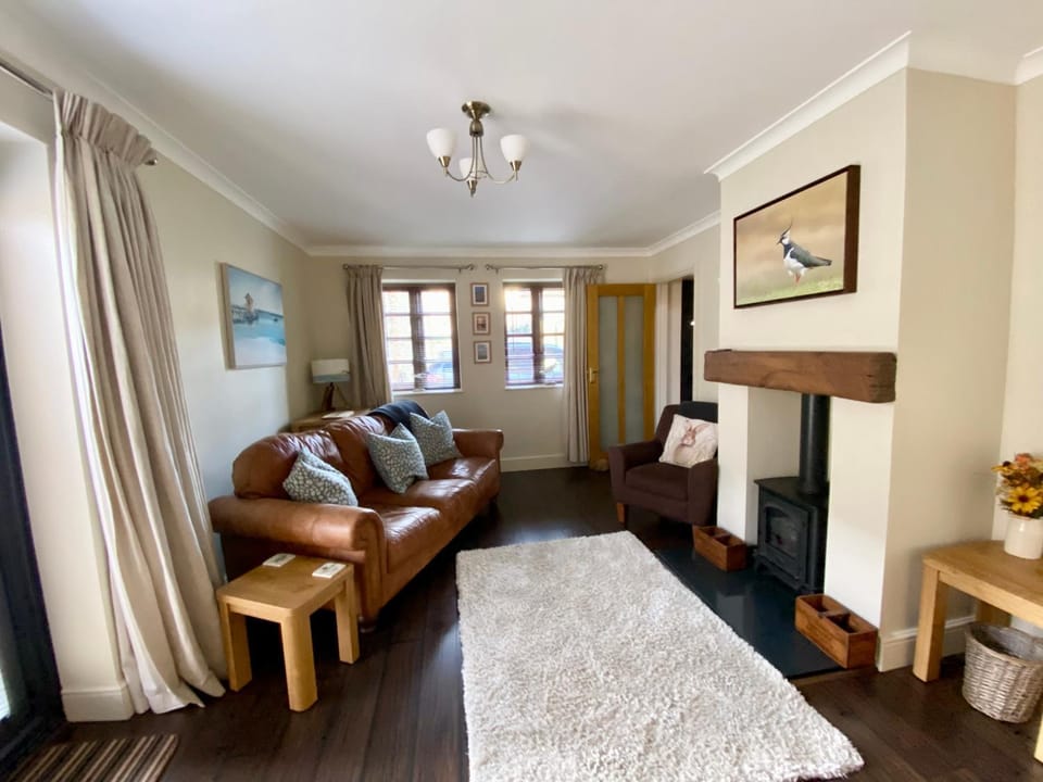 Lapwing Cottage Docking House in England