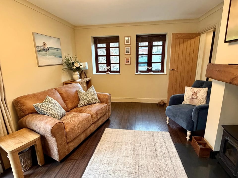 Lapwing Cottage Docking House in England