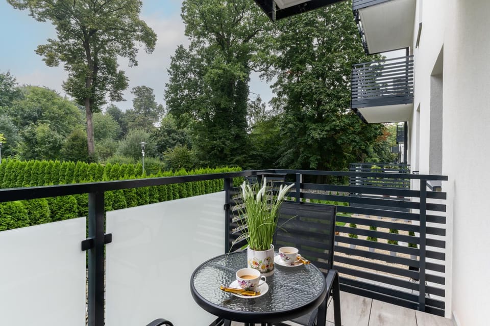 Garden, View (from property/room), Balcony/Terrace