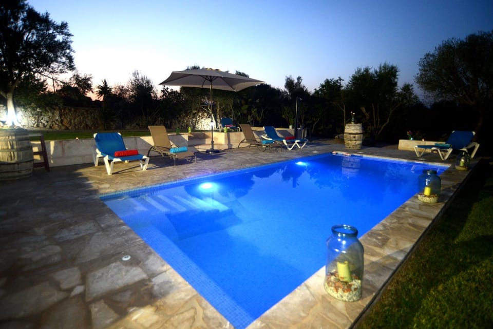 Pool view, Swimming pool, Sunrise