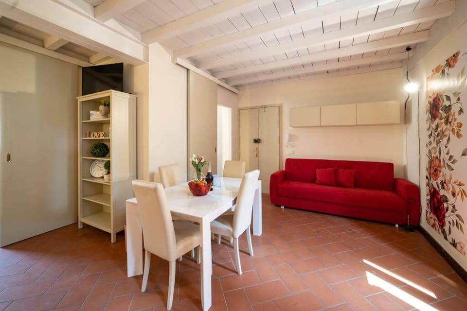 Living room, Seating area, Dining area, wardrobe