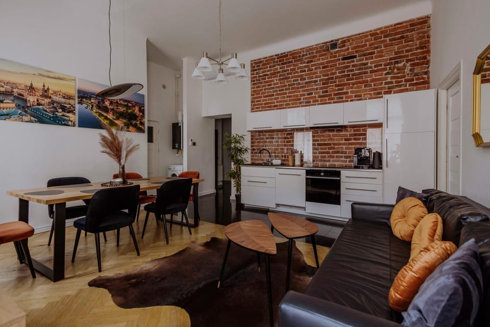 Golden Pearl - Main Square, 100 sqm, 4 rooms Apartment in Krakow
