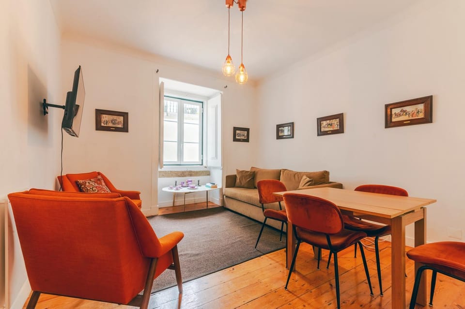 Communal lounge/ TV room, Living room