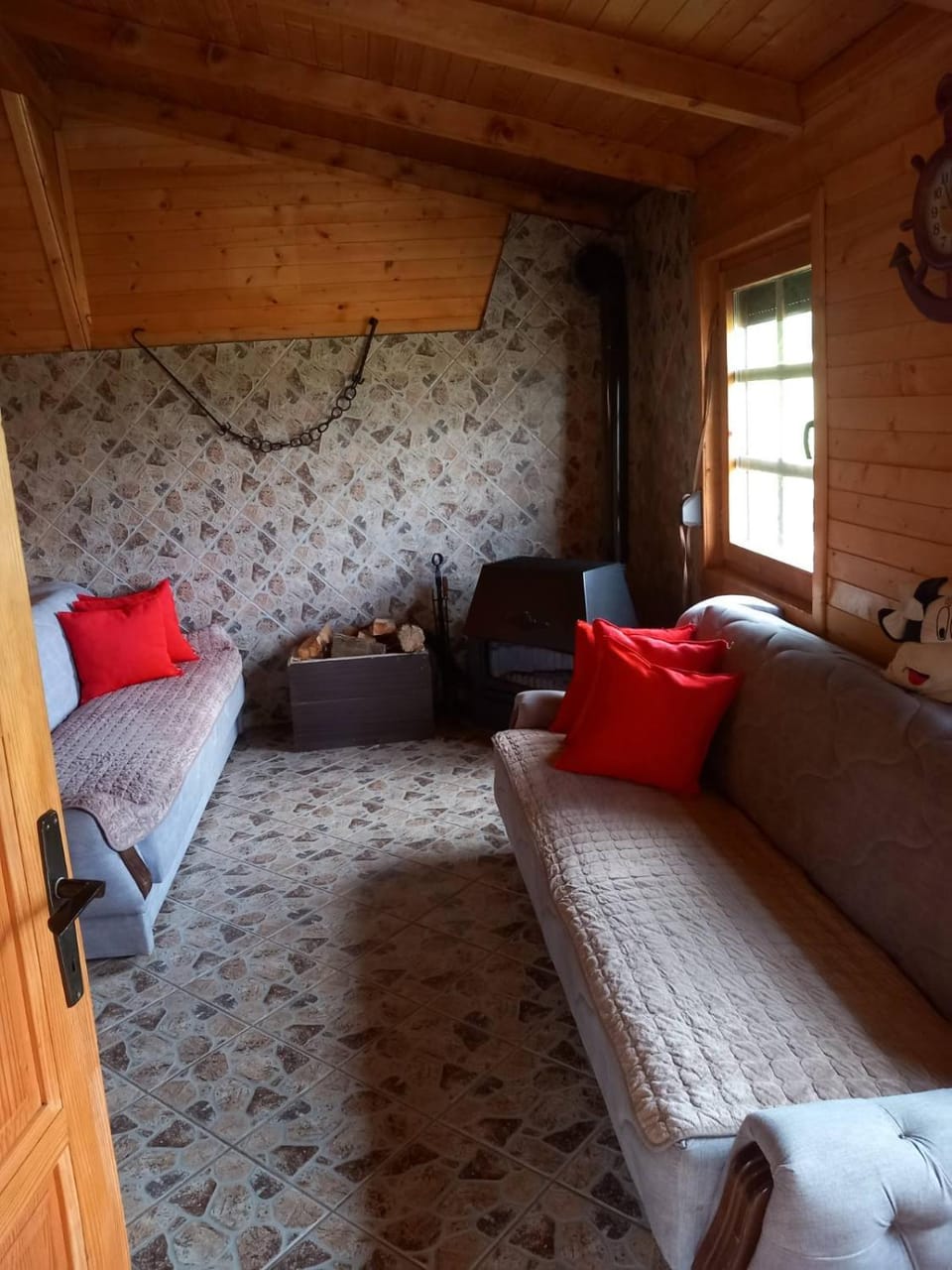 Odmor House in Montenegro