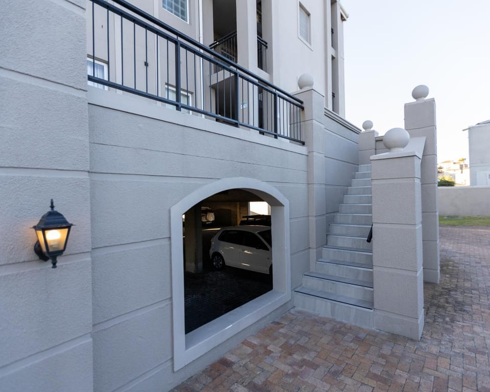 Century On Lake Apartment Apartment in Cape Town