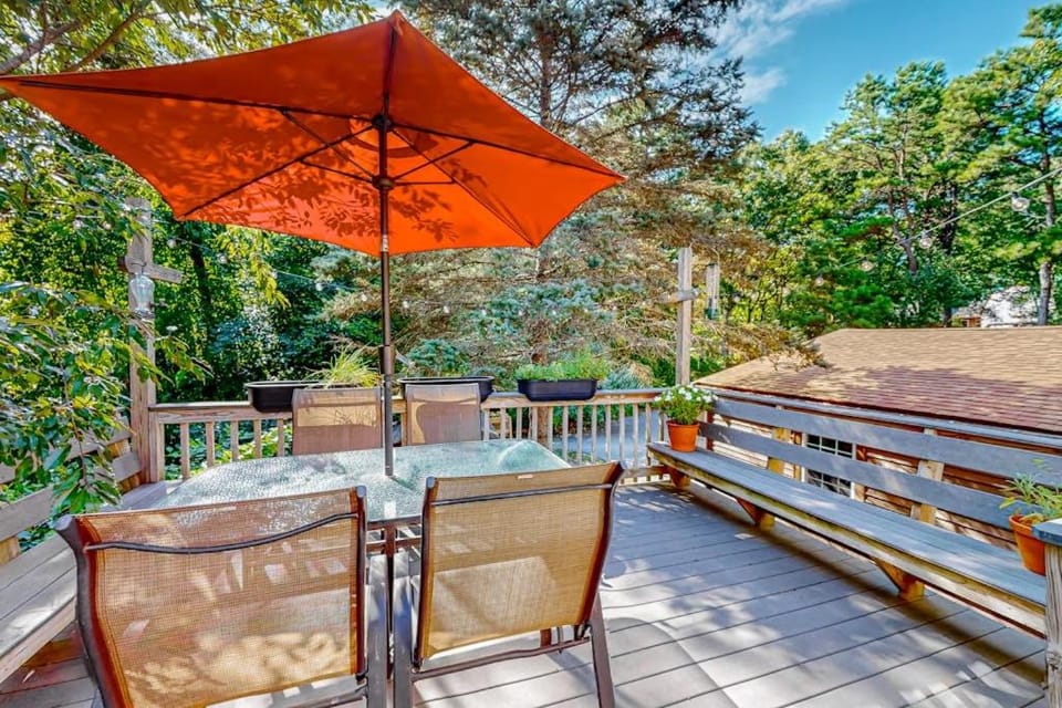 Private Pocasset Getaway House in Pocasset