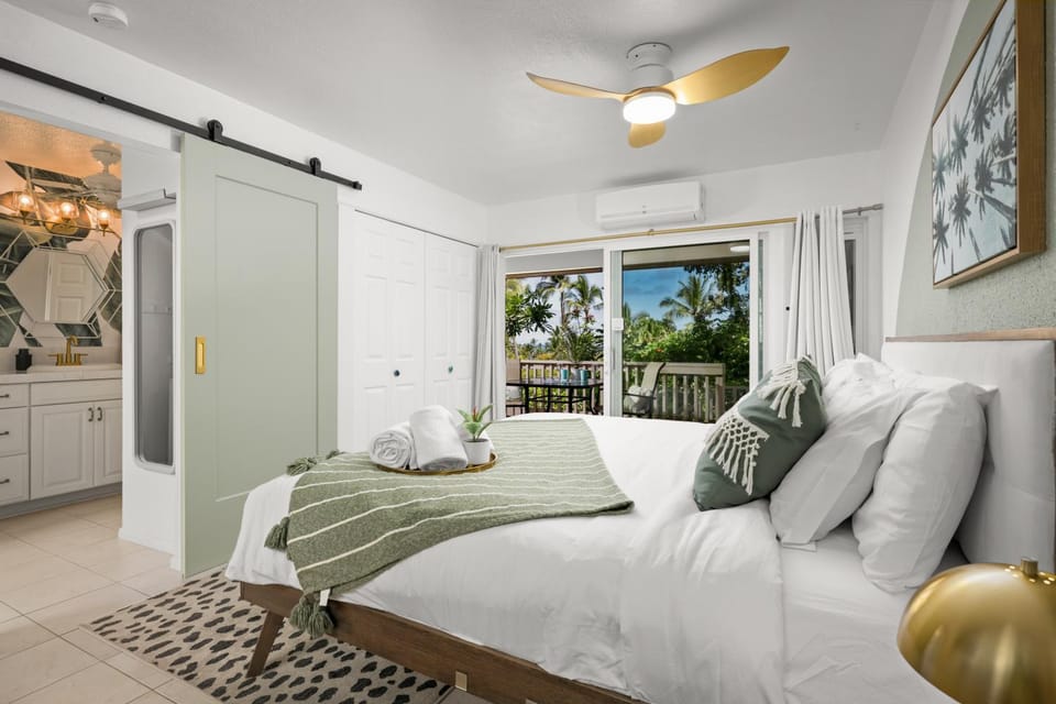 Keauhou Resort - Entire Ocean & Sunset View Condo, 2 Lanais, AC Apartment in South Kona