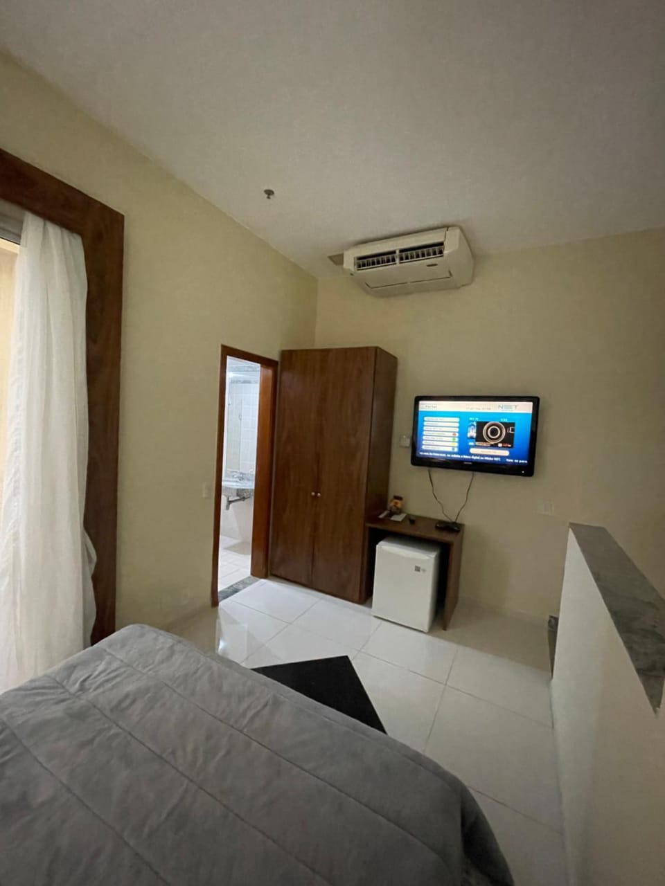 COBERTURA DUPLEX 70 m COM HIDRO NO MELHOR HOTEL DE TAGUATINGA Hotel in State of Goiás