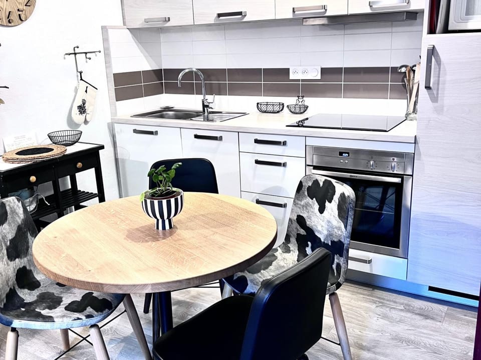 Appartement charmant, 1 chambre, parking privé, WiFi - Les Gets Apartment in Les Gets