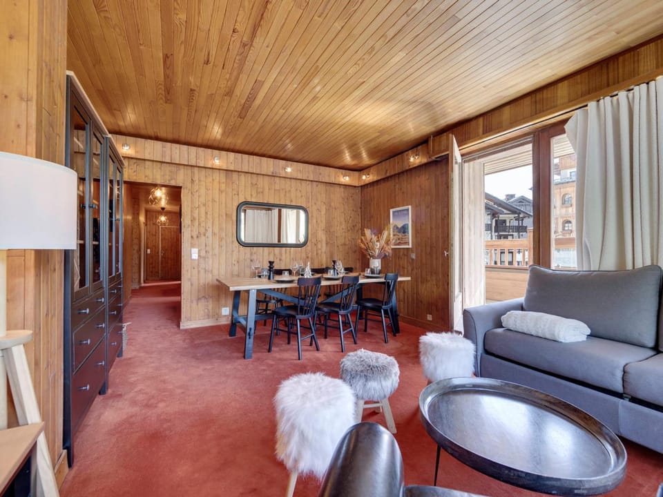 Appartement d'Exception au Front de Neige - Balcon Panoramique, Services Inclus - FR-1-567-101 Apartment in Val dIsere