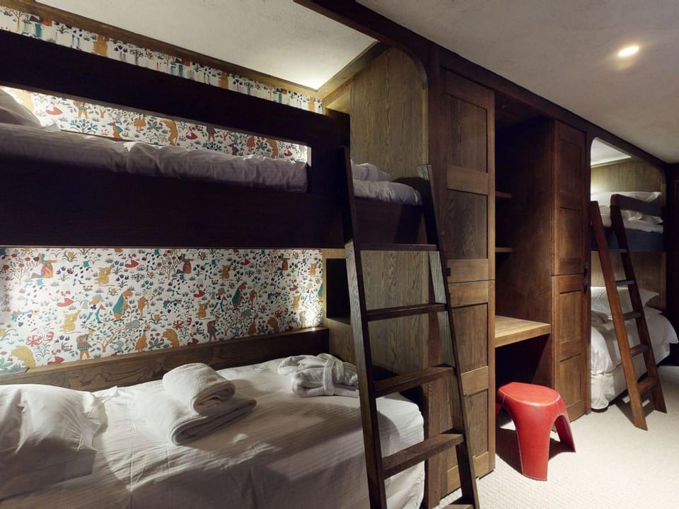 Chalet avec Piscine Chauffée, Accès Direct aux Pistes et Services de Luxe à Val-d'Isère - FR-1-567-108 Apartment in Val dIsere